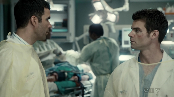 VampireDiariesWorld-dot-org_SavingHope3x01-0844.jpg