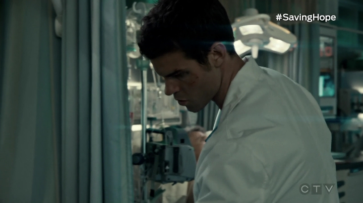 VampireDiariesWorld-dot-org_SavingHope3x01-1144.jpg