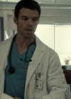VampireDiariesWorld-dot-org_SavingHope3x02-0986.jpg