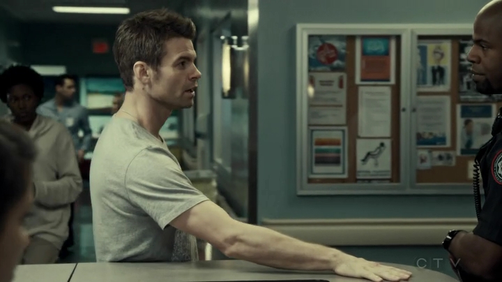 VampireDiariesWorld_dot_nl-SavingHope3x10-2349.jpg