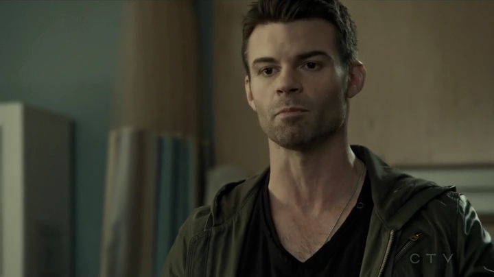 VampireDiariesWorld_dot_nl-SavingHope3x14-1186.jpg