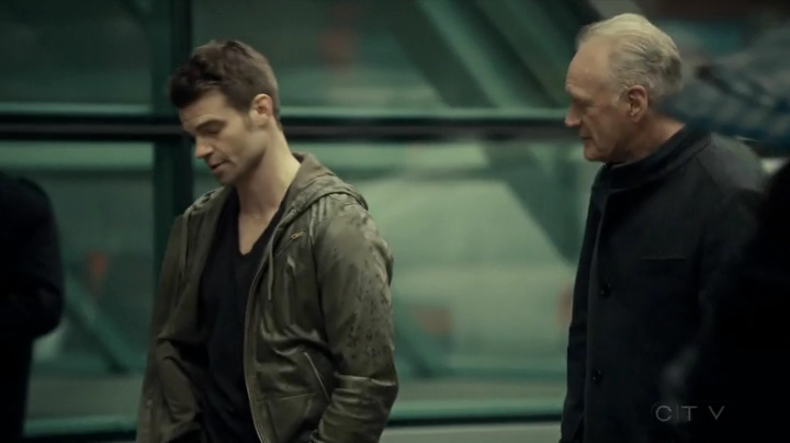 VampireDiariesWorld_dot_nl-SavingHope3x14-637.jpg