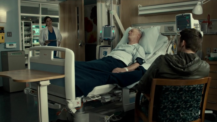 VampireDiariesWorld_dot_nl-SavingHope3x14-867.jpg