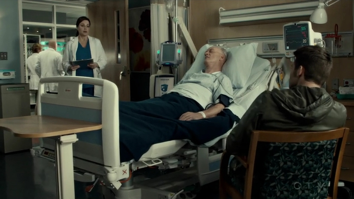 VampireDiariesWorld_dot_nl-SavingHope3x14-868.jpg