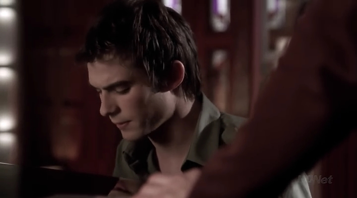 VampireDiariesWorld-dot-nl_Smallville3x12-0261.jpg