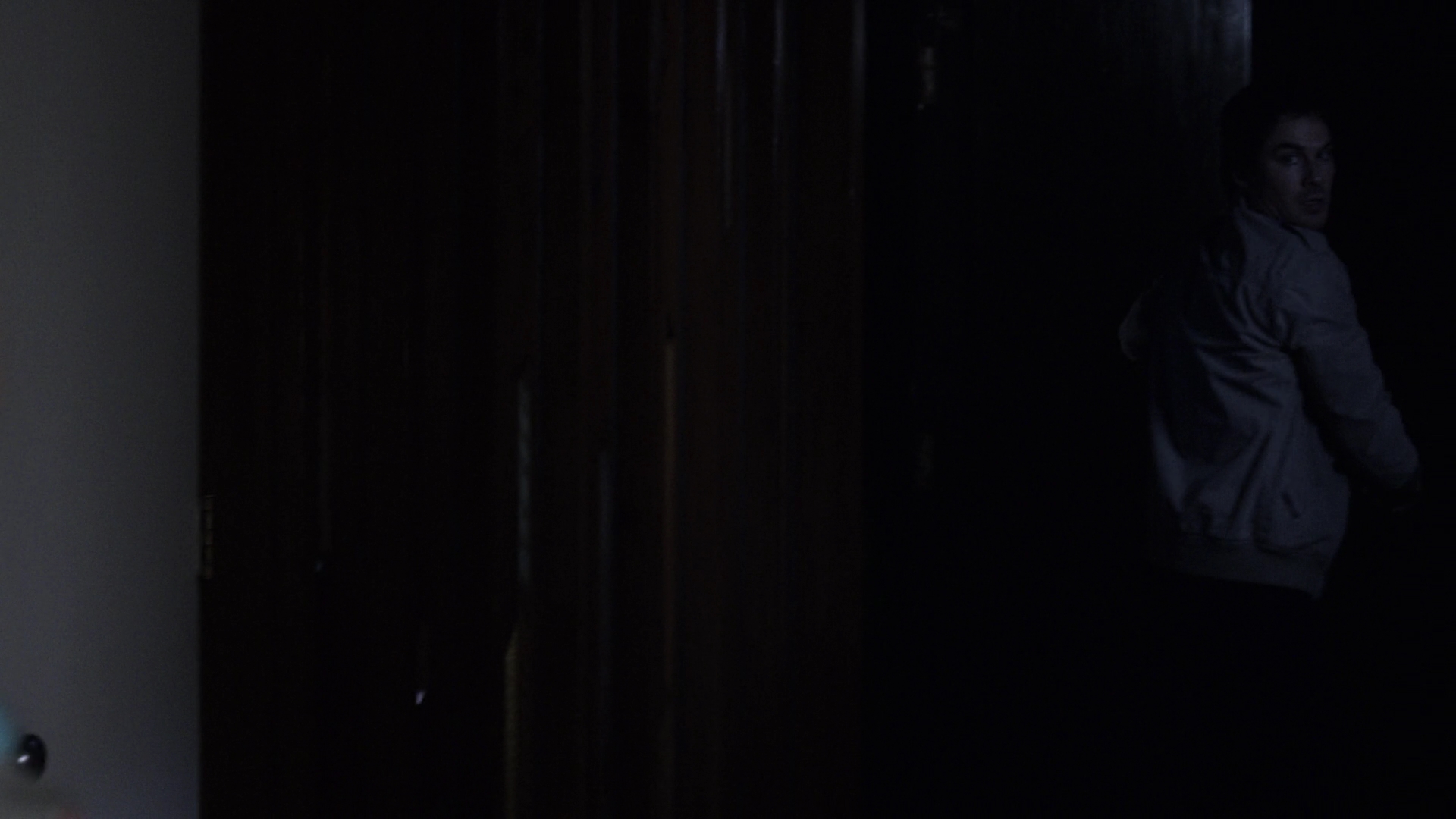 VampireDiariesWorld-dot-nl_V-Wars1x01-3096.jpg