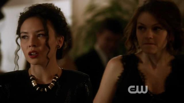 VampireDiariesWorld-dot-org_StarCrossedS01E06-1025.jpg