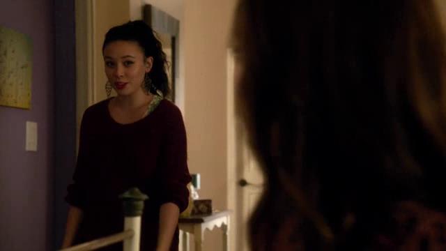 VampireDiariesWorld-dot-org_StarCrossedS01E06-2039.jpg