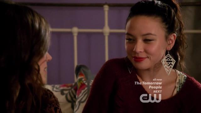 VampireDiariesWorld-dot-org_StarCrossedS01E06-2083.jpg
