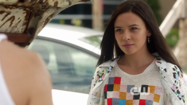 VampireDiariesWorld-dot-org_StarCrossedS01E071150.png