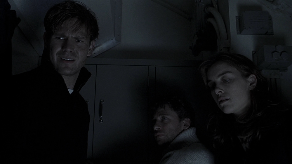 VampireDiariesWorld-dot-org_Below3626.jpg