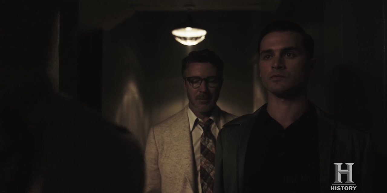 VampireDiariesWorld-dot-nl_ProjectBlueBook2x02-0388.jpg