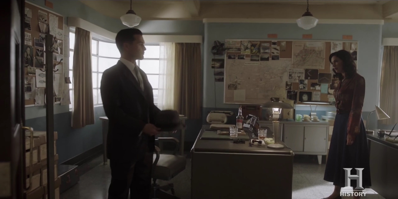 VampireDiariesWorld-dot-nl-ProjectBlueBook2x05-0443.jpg