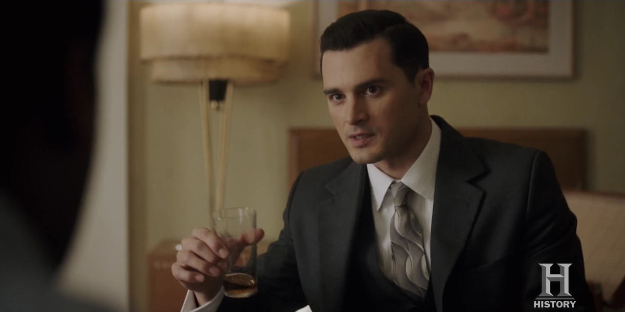 VampireDiariesWorld-dot-nl-ProjectBlueBook2x05-0792.jpg