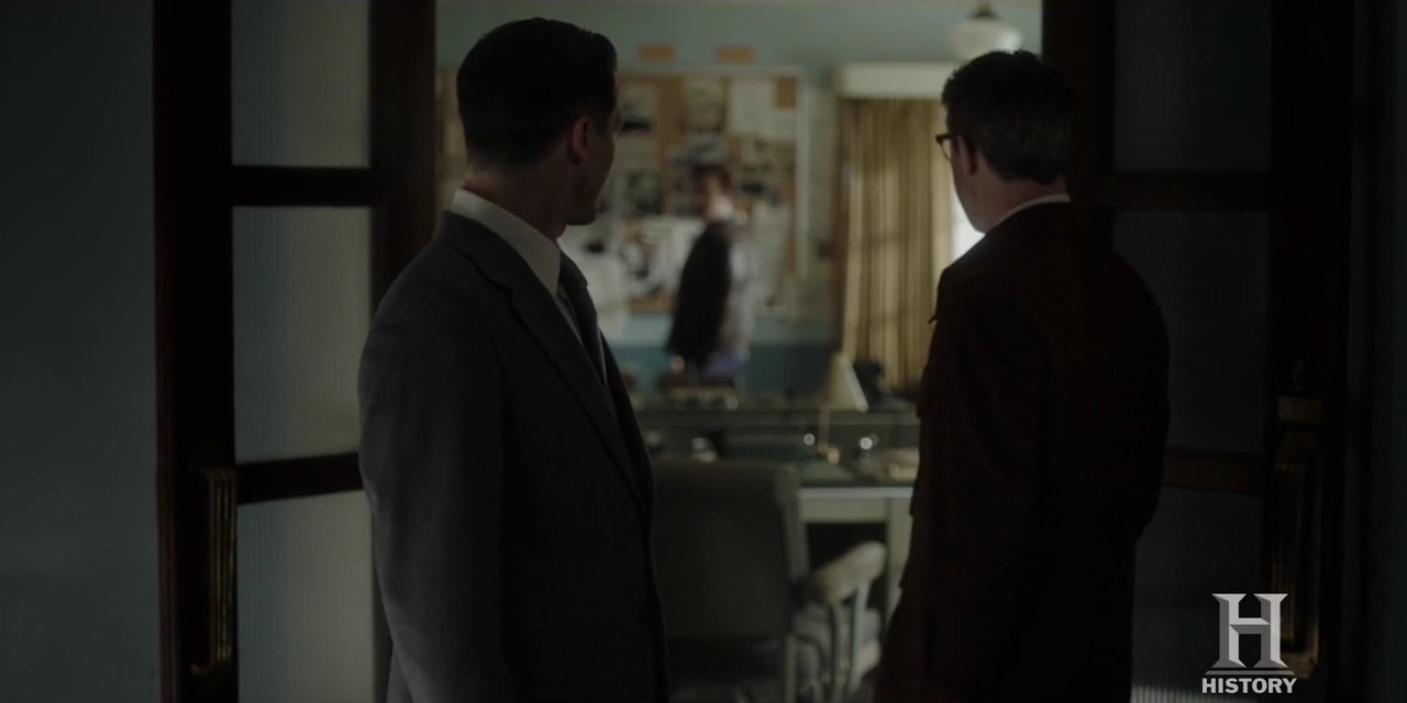 VampireDiariesWorld-dot-nl-ProjectBlueBook2x06-0442.jpg