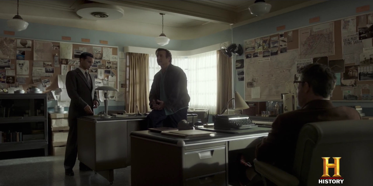 VampireDiariesWorld-dot-nl-ProjectBlueBook2x06-0462.jpg