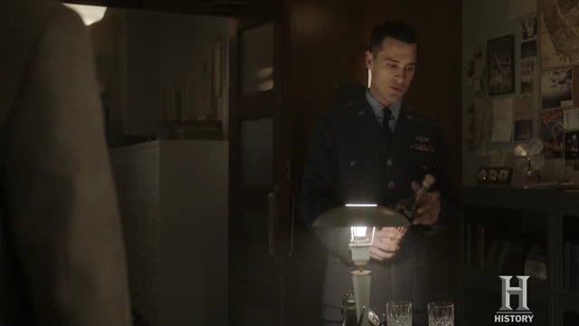 VampireDiariesWorld-dot-nl_ProjectBlueBook1x01-0450.jpg