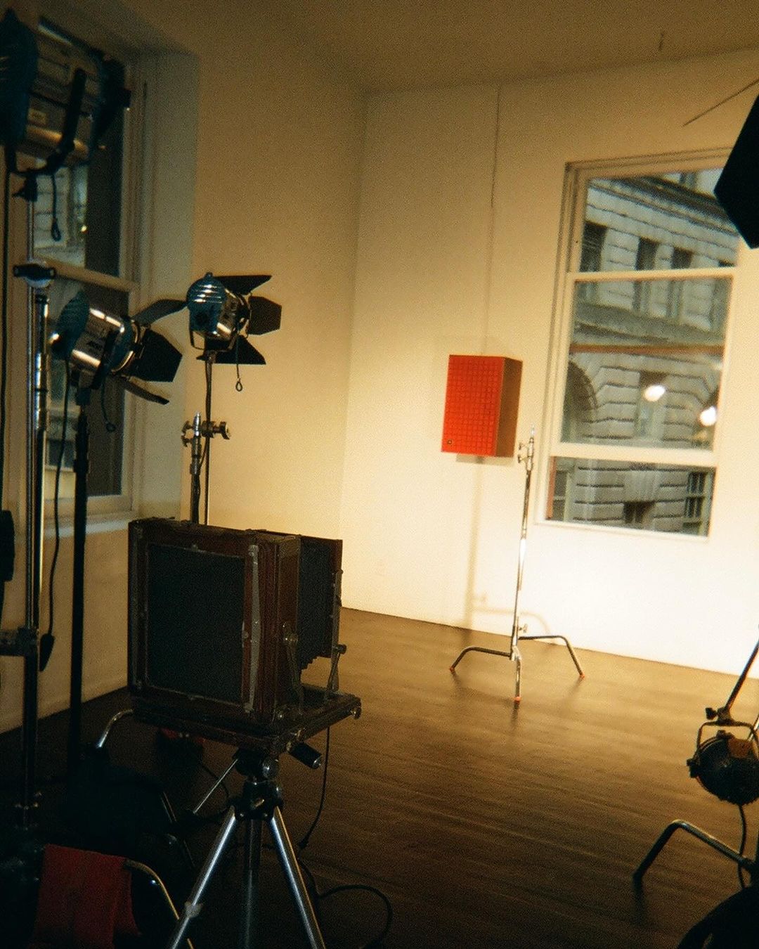 053-3.jpg