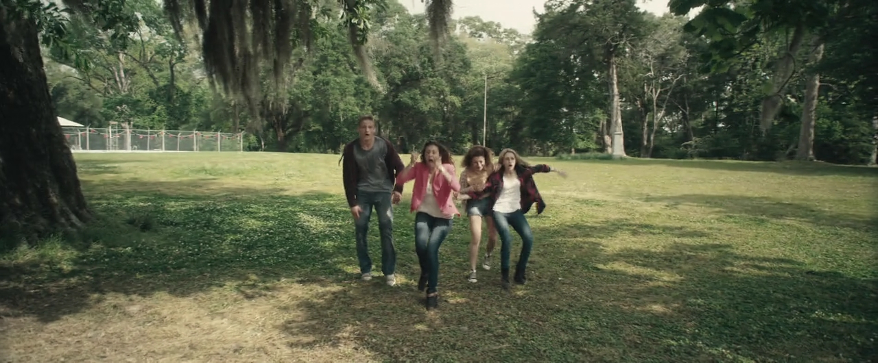 VampireDiariesWorld_dot_nl-TheFinalGirls1882.jpg