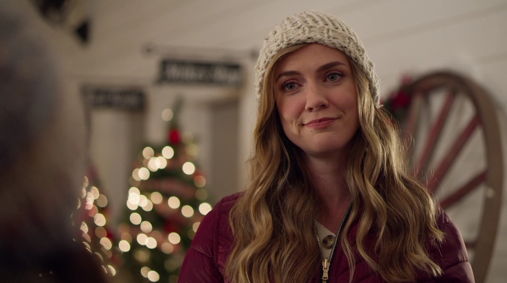 VampireDiariesWorld-dot-nl_AChristmasStar3107.jpg