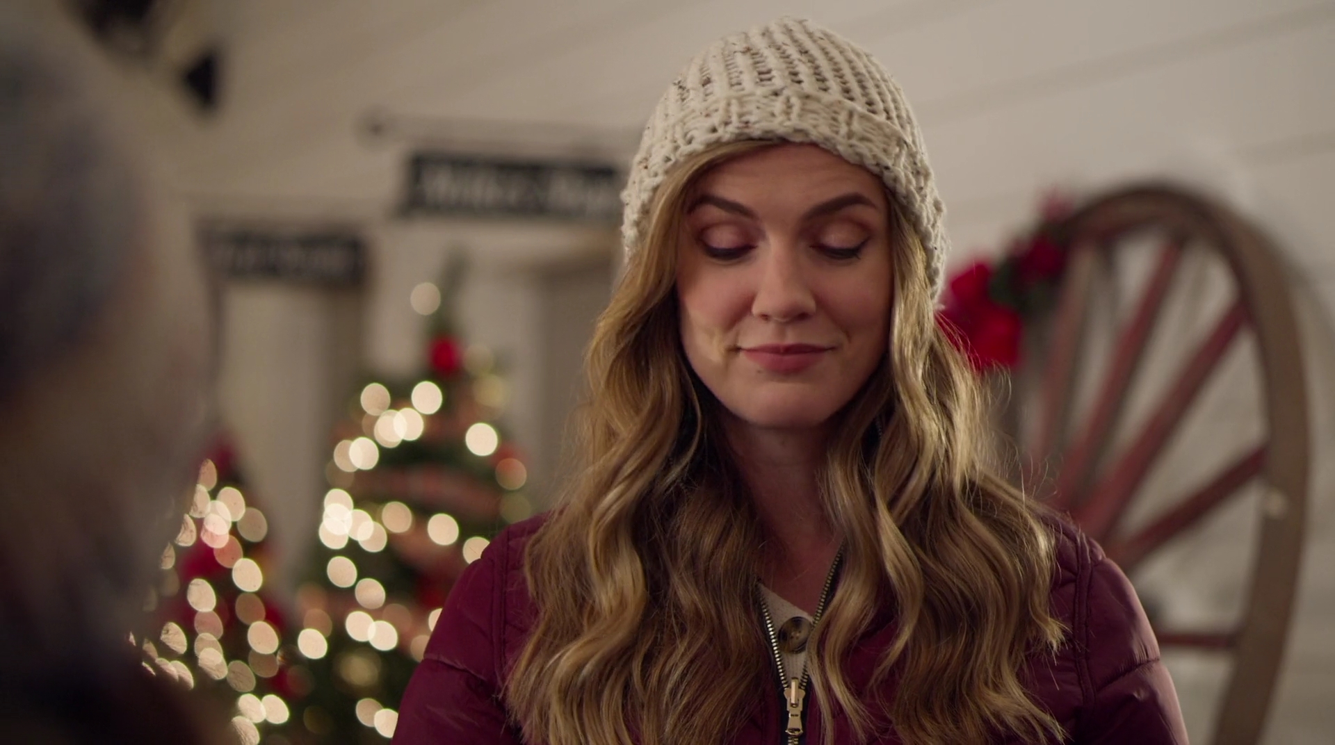 VampireDiariesWorld-dot-nl_AChristmasStar3130.jpg