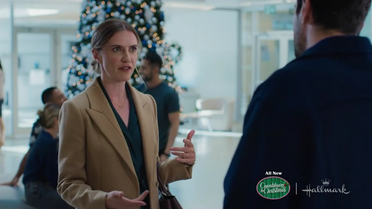 vampirediariesworld-dot-nl_ChristmasAtTheGoldenDragon1249.jpg vampirediariesworld-dot-nl_ChristmasAtTheGoldenDragon1249.jpg