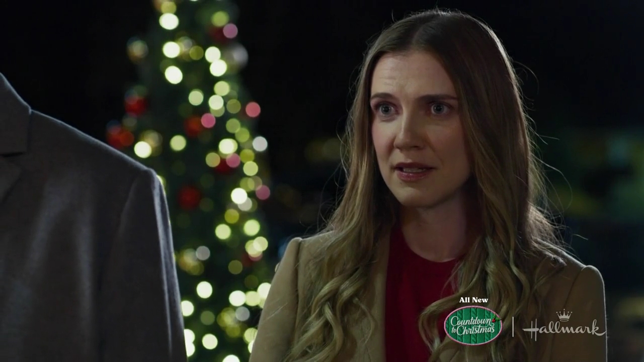 vampirediariesworld-dot-nl_ChristmasAtTheGoldenDragon3267.jpg