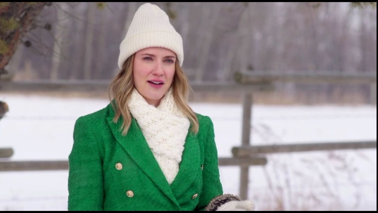 VampireDiariesWorld-CoupledUpForChristmas3590.jpg VampireDiariesWorld-CoupledUpForChristmas3590.jpg