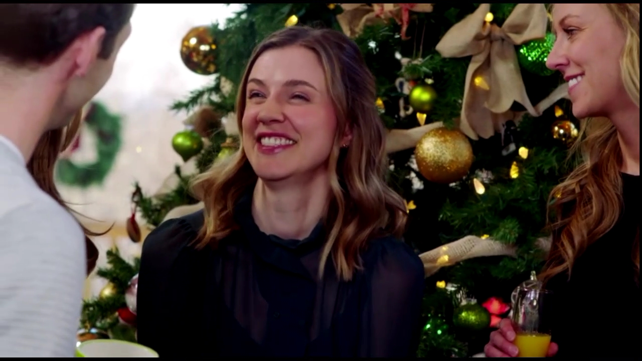 VampireDiariesWorld-CoupledUpForChristmas4079.jpg VampireDiariesWorld-CoupledUpForChristmas4079.jpg