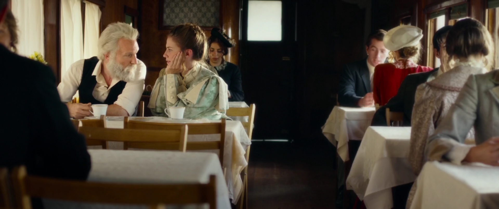 VampireDiariesWorld-dot-NL_Eadweard0812.jpg