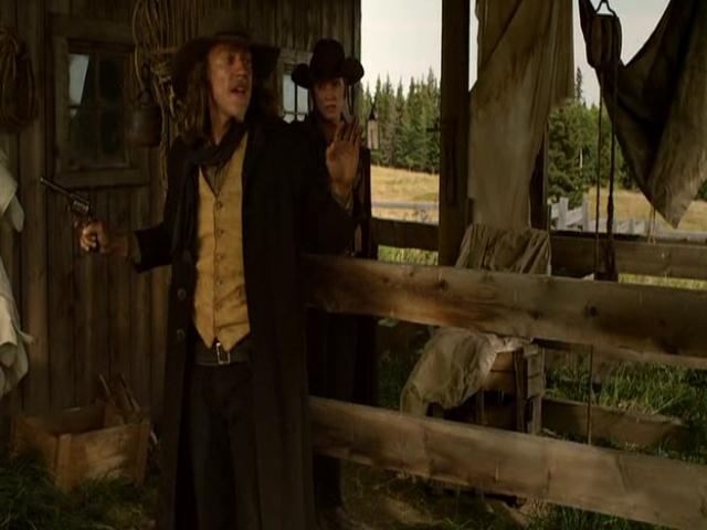 VampireDiariesWorld-dot-org_HannahsLaw0308.jpg