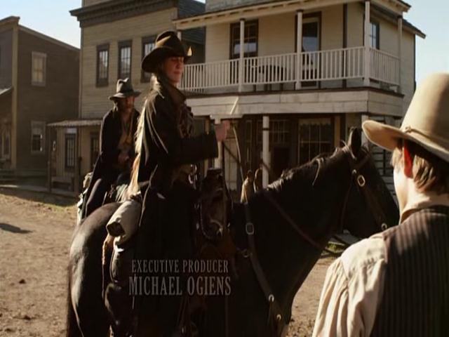 VampireDiariesWorld-dot-org_HannahsLaw0463.jpg