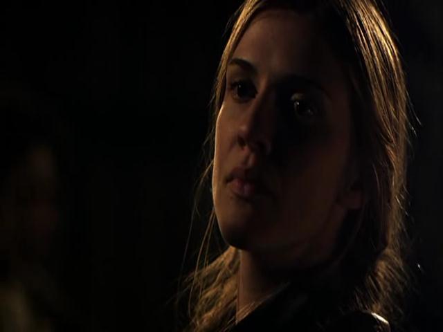VampireDiariesWorld-dot-org_HannahsLaw3905.jpg