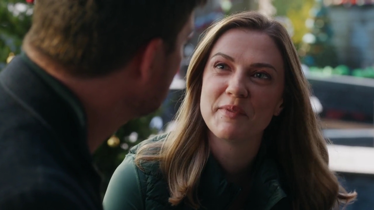 VampireDiariesWorld-dot-nl-HolidayRoad6977.jpg VampireDiariesWorld-dot-nl-HolidayRoad6977.jpg