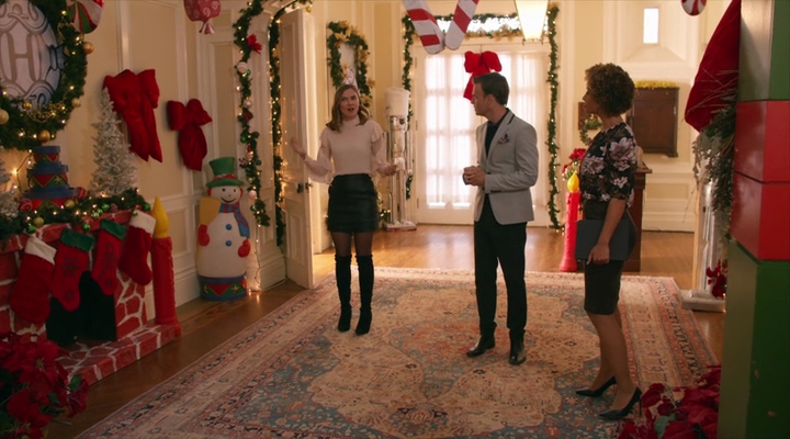 VampireDiariesWorld-dot-nl_TheChristmasTemp1171.jpg