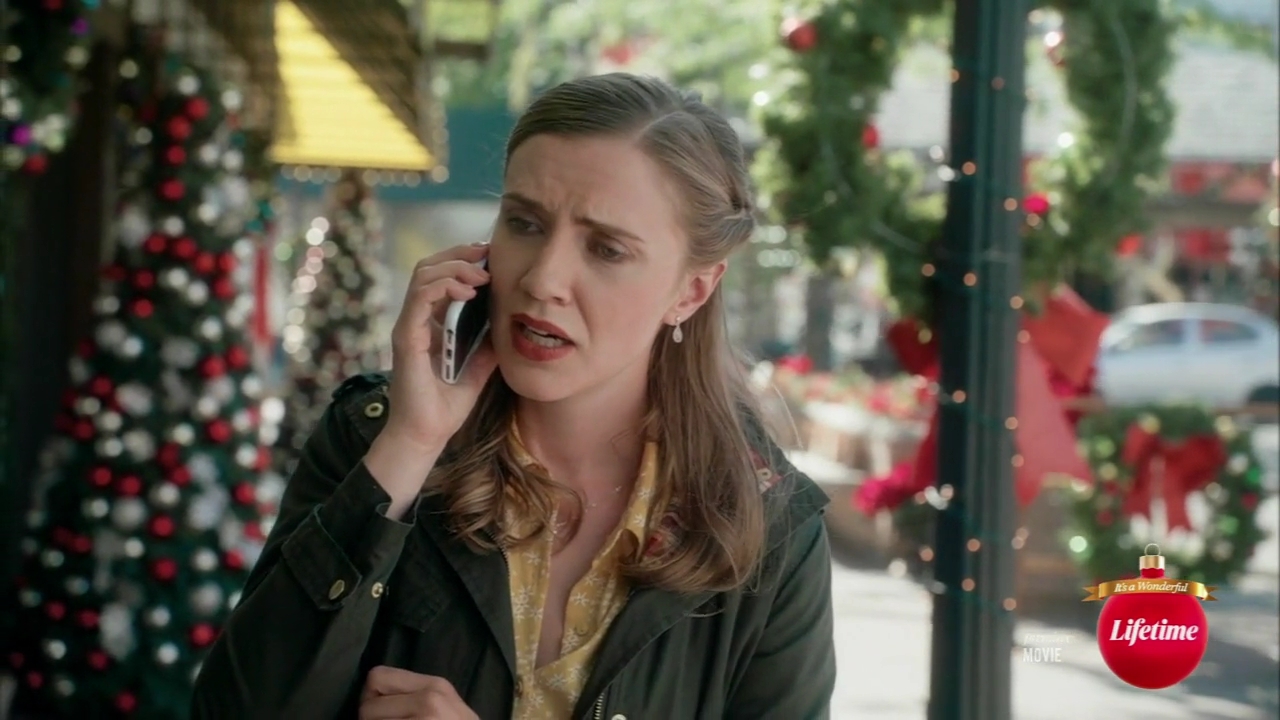 VampireDiariesWorld-dot-nl_TheChristmasYuleBlog3977.jpg