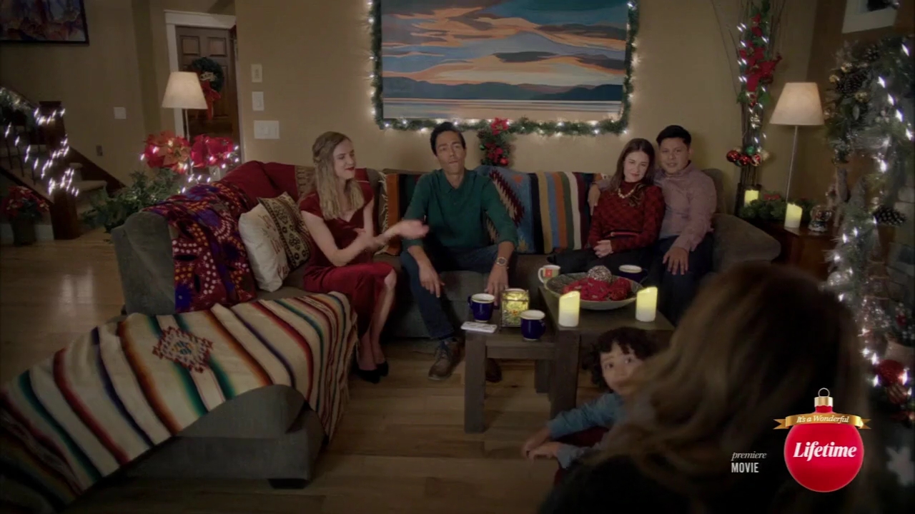 VampireDiariesWorld-dot-nl_TheChristmasYuleBlog4186.jpg