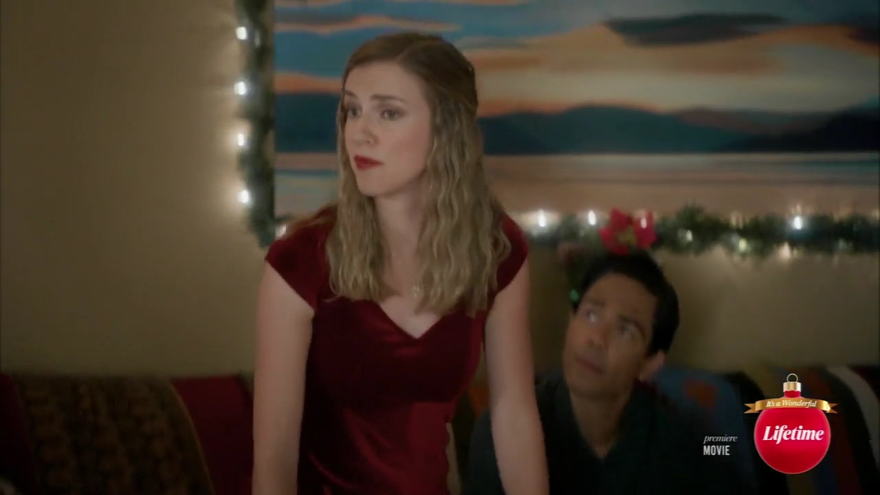 VampireDiariesWorld-dot-nl_TheChristmasYuleBlog4196.jpg
