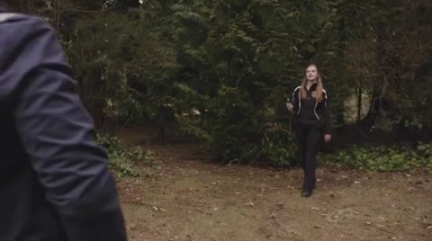 VampireDiariesWorld-dot-org_PrimevalNewWorldS01E01-0812.jpg