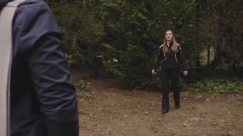 VampireDiariesWorld-dot-org_PrimevalNewWorldS01E01-0813.jpg