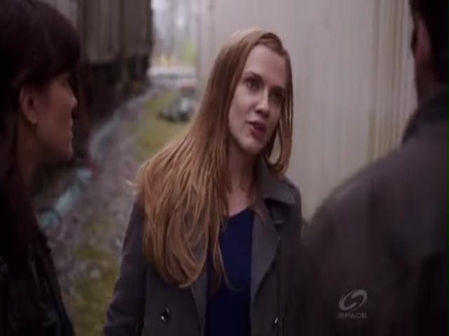 VampireDiariesWorld-dot-org_PrimevalNewWorldS01E04-2171.jpg