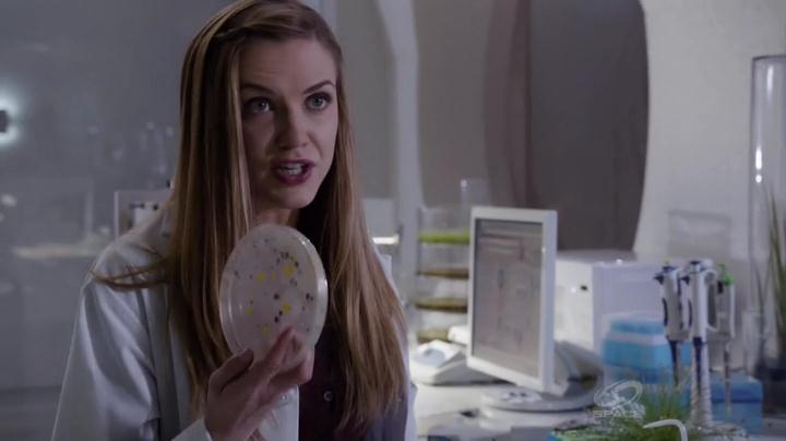 VampireDiariesWorld-dot-org_PrimevalNewWorld-1x11-2167.jpg