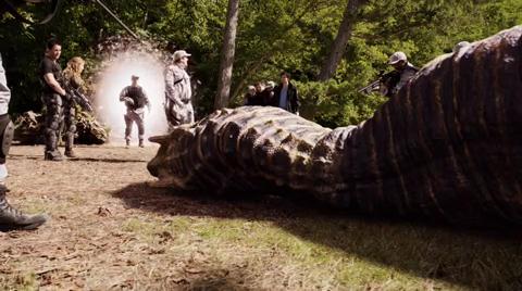 VampireDiariesWorld-dot-org_PrimevalNewWorldS01E13-1271.jpg