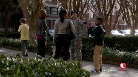 VampireDiariesWorld-dot-org_ArmyWives-S07E05-0846.jpg