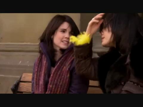 VampireDiariesWorld-dot-org_BeautifulPeople1x09-2433.jpg