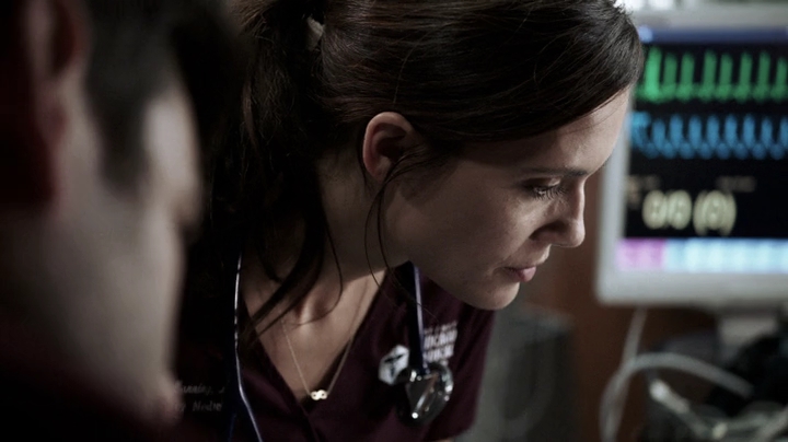 VampireDiariesWorld-dot-nl_ChigagoMed1x02-0138.jpg