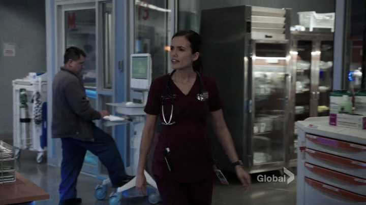 VampireDiariesWorld-dot-nl_ChigagoMed1x02-0414.jpg