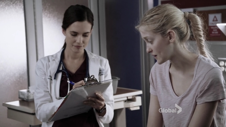 VampireDiariesWorld-dot-nl_ChigagoMed1x04-0360.jpg