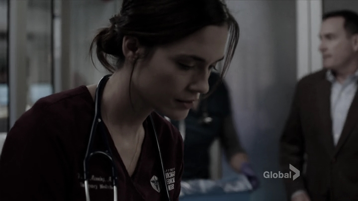 vampirediariesworld_dot_nl-ChigagoMed1x05-0958.jpg