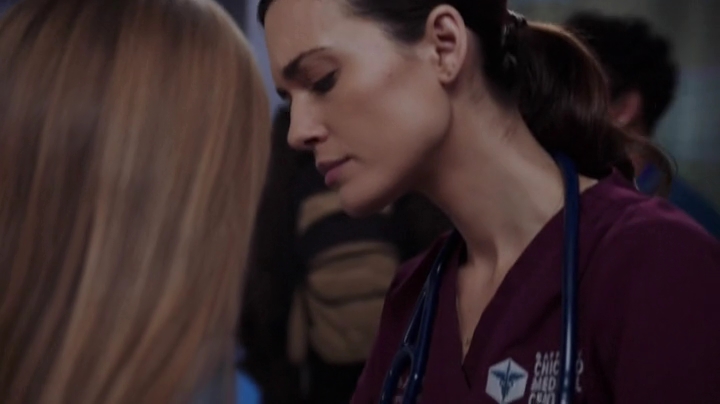 VampireDiariesWorld_dot_nl-ChigagoMed1x08-156.jpg